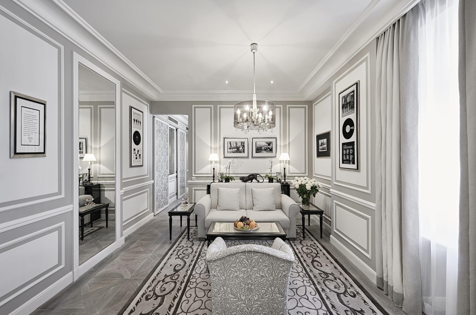 호텔 자허 잘츠부르크 외부 사진 A suite at the hotel