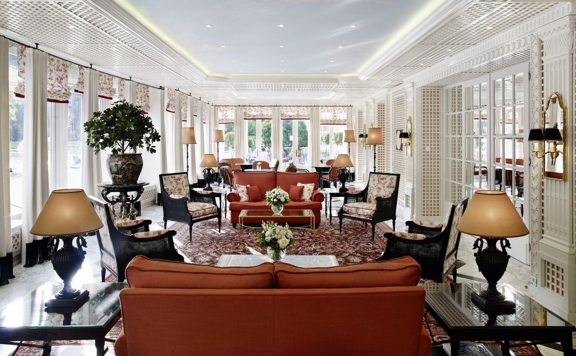 호텔 자허 잘츠부르크 외부 사진 The lobby of the hotel
